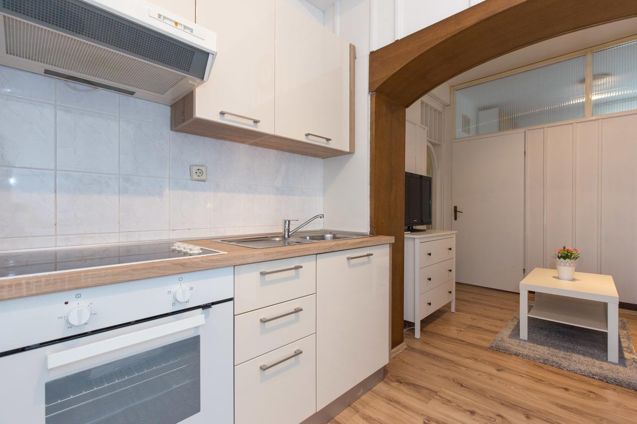 Apartments Pavic Malinska Εξωτερικό φωτογραφία